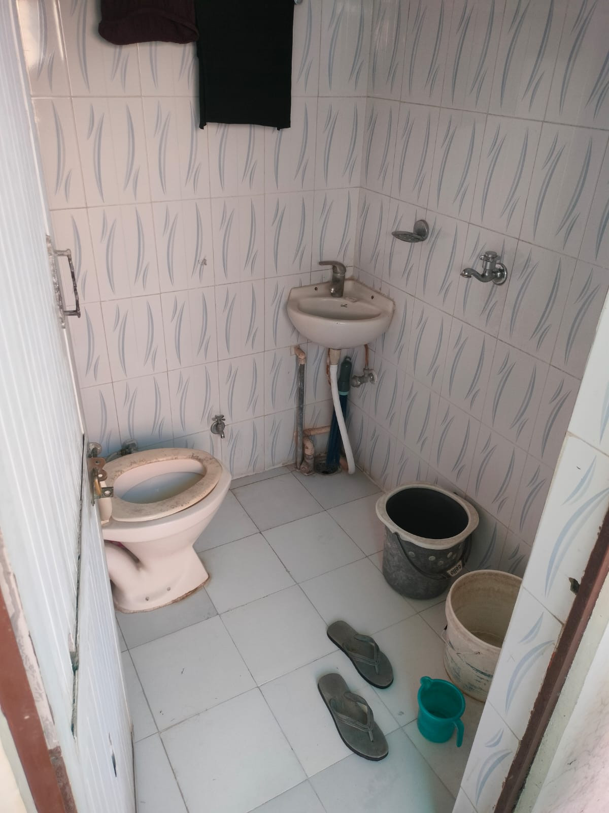ROOMS For Girls in Malviya Nagar Jaipur | Rahavaas Dekho