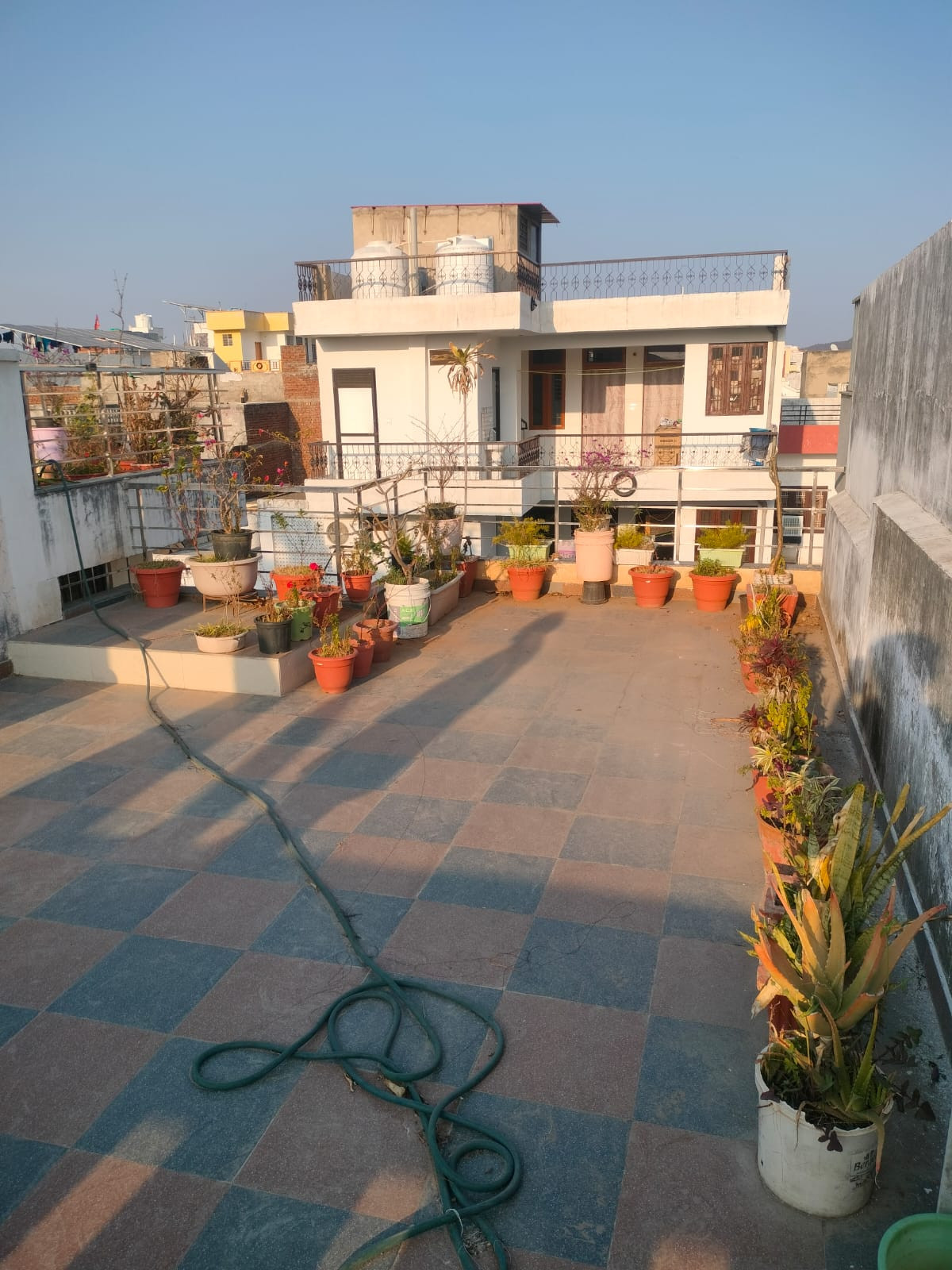 ROOMS For Girls in Malviya Nagar Jaipur | Rahavaas Dekho