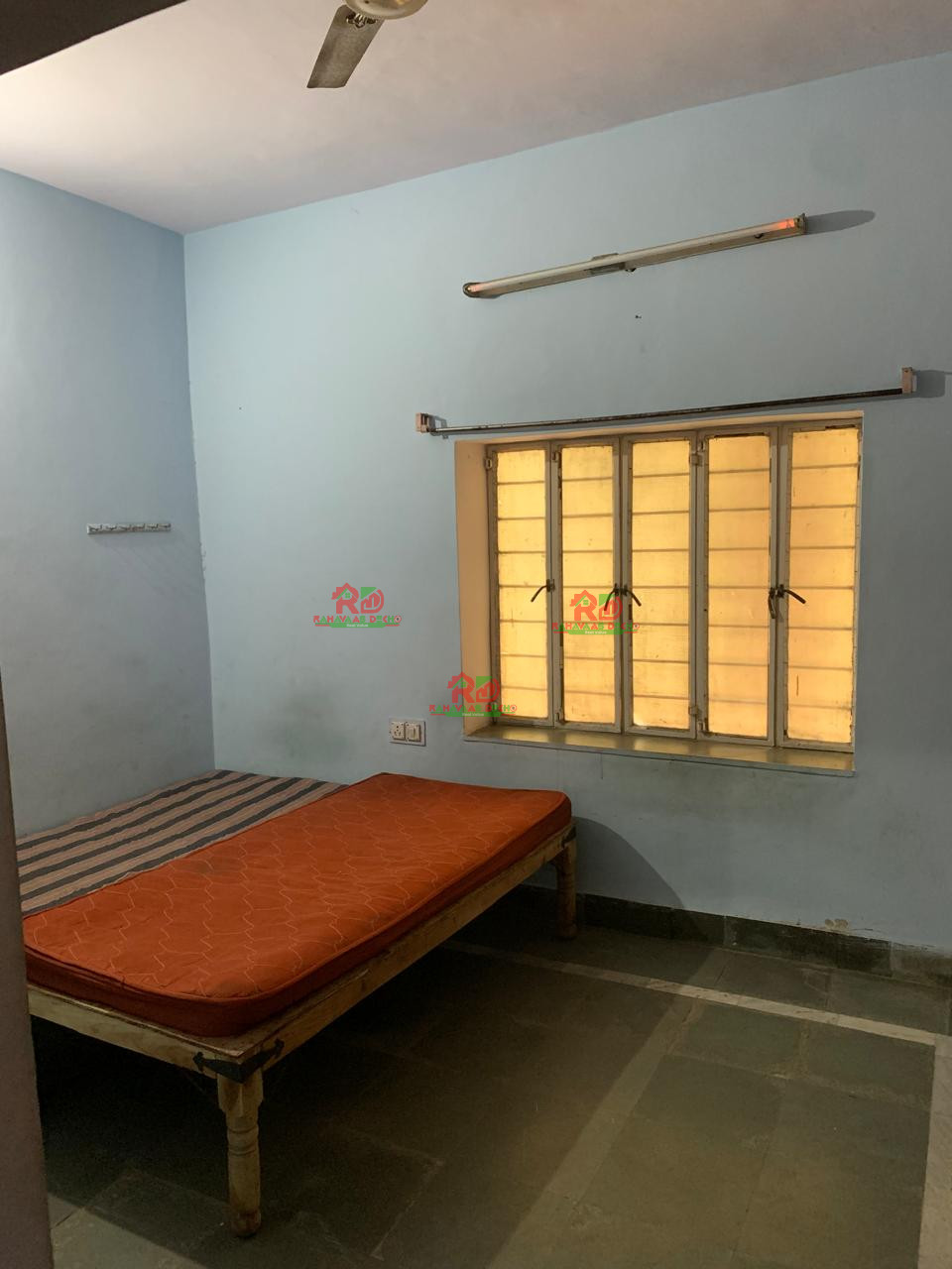 ROOMS  in Mansarovar Jaipur | Rahavaas Dekho