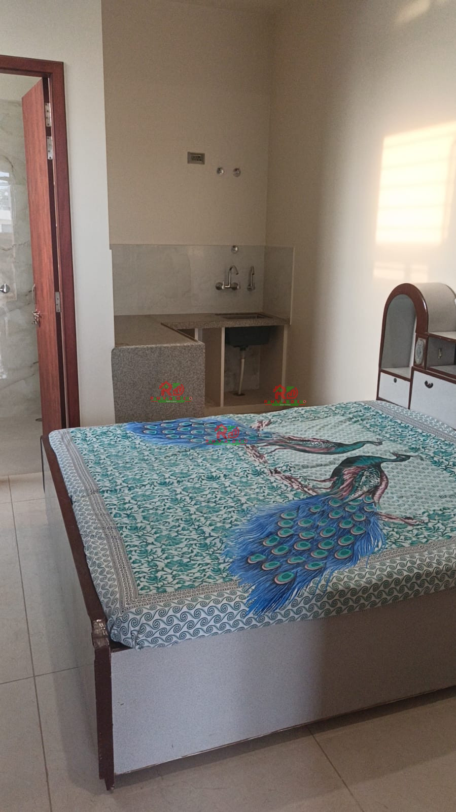 ROOMS  in Malviya Nagar Jaipur | Rahavaas Dekho
