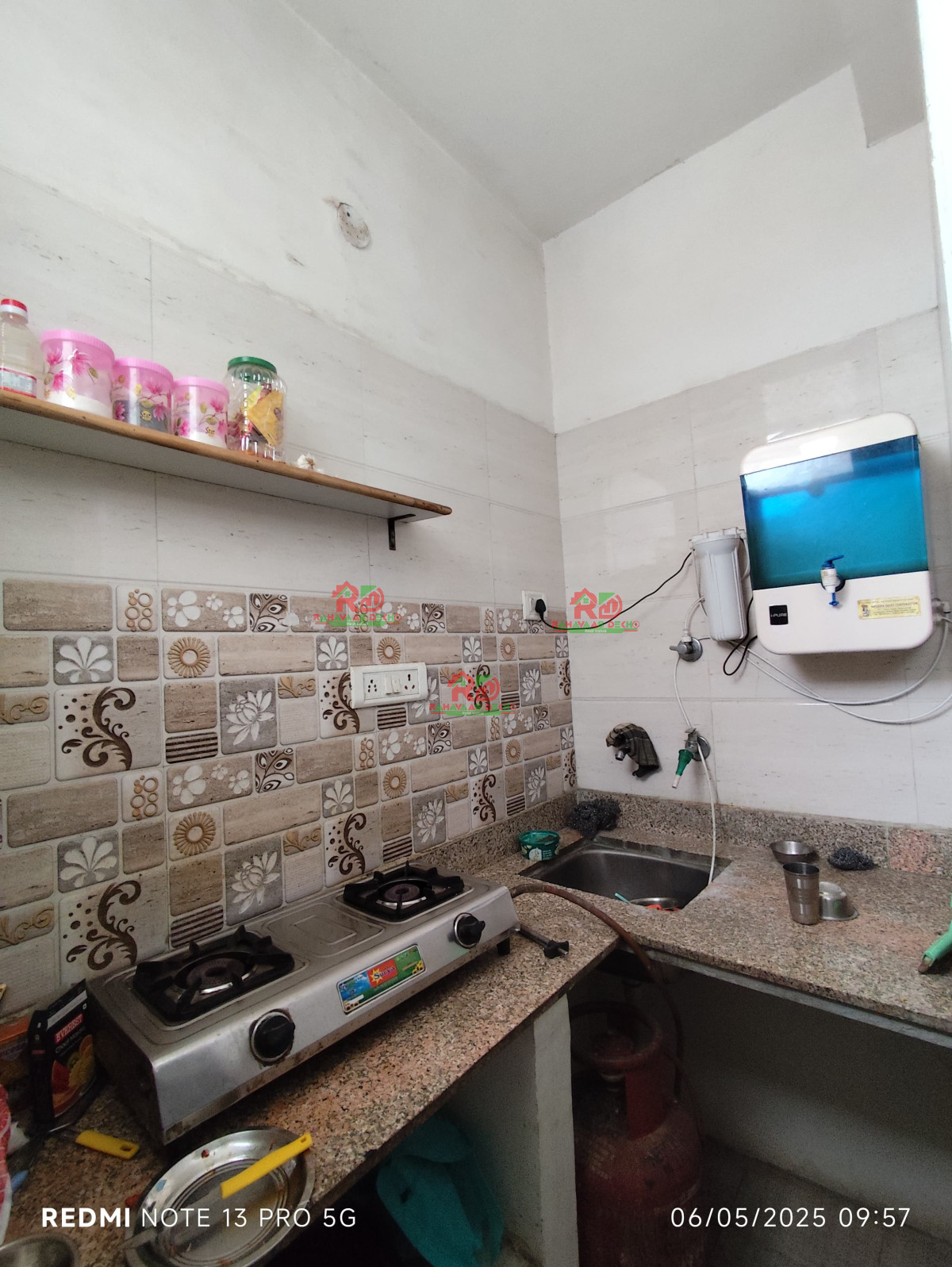 ROOMS  in Malviya Nagar Jaipur | Rahavaas Dekho