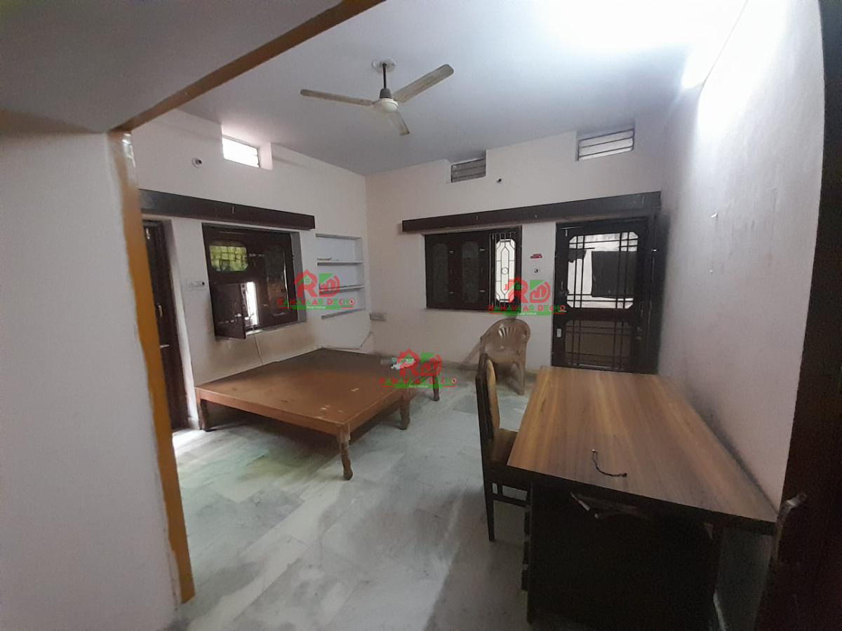ROOMS  in Durgapura Jaipur | Rahavaas Dekho