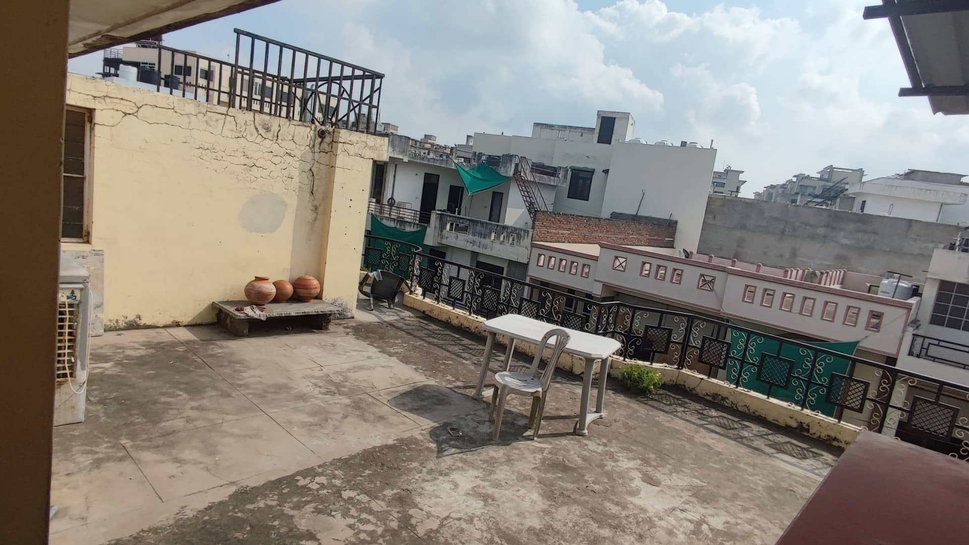 Rooms in Jaipur | Rahavaas Dekho