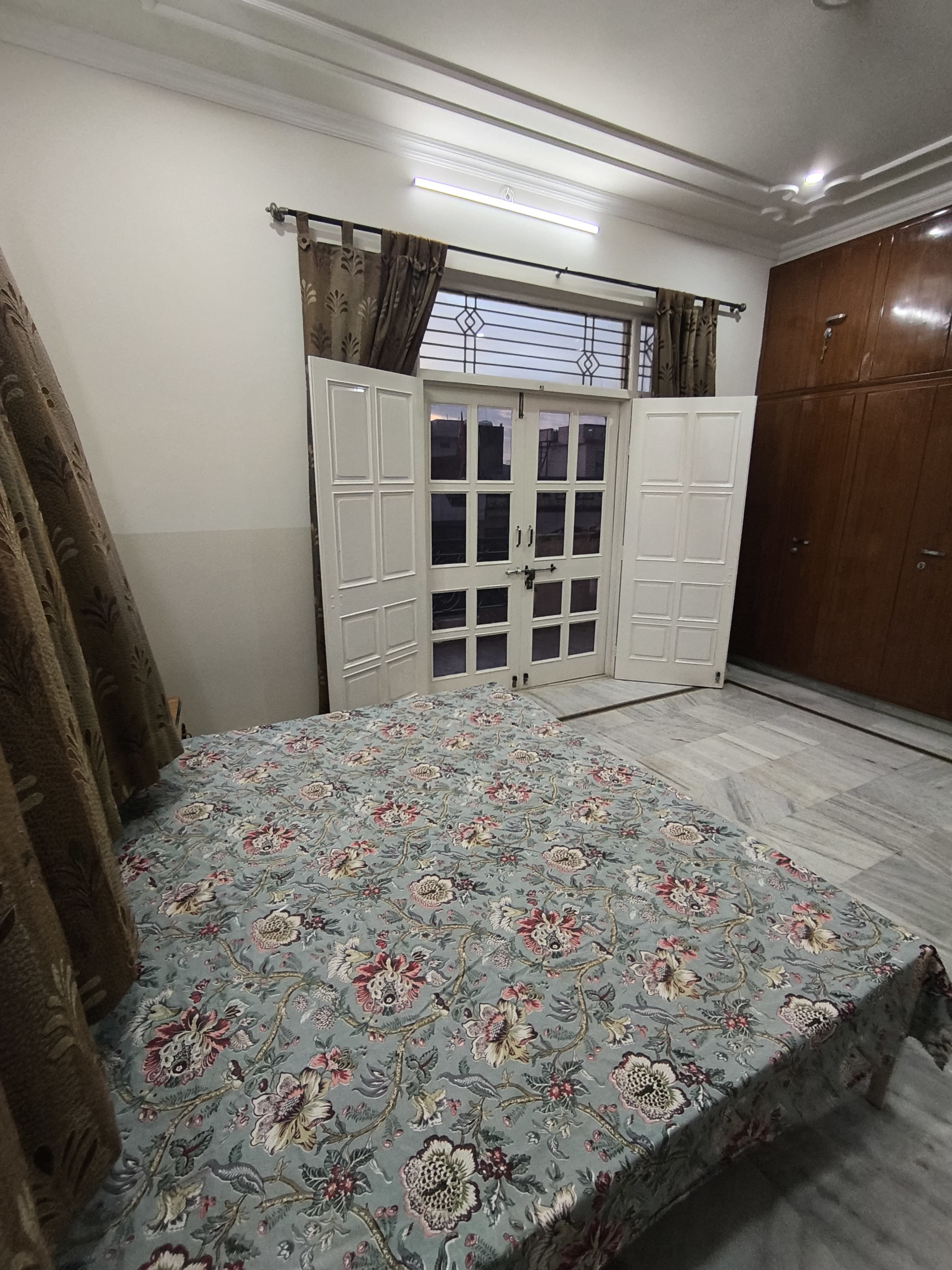 Rooms in Jaipur | Rahavaas Dekho