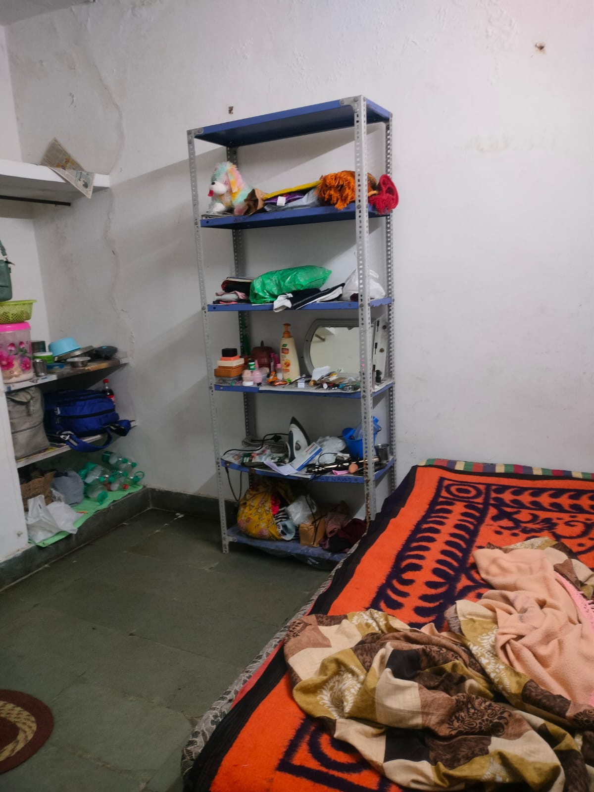 ROOMS For Girls in Malviya Nagar Jaipur | Rahavaas Dekho