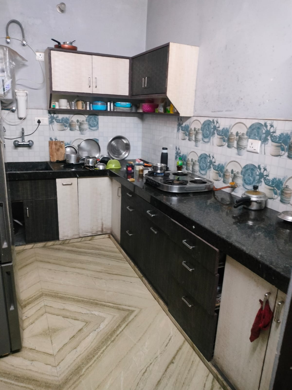 ROOMS For Girls in Malviya Nagar Jaipur | Rahavaas Dekho