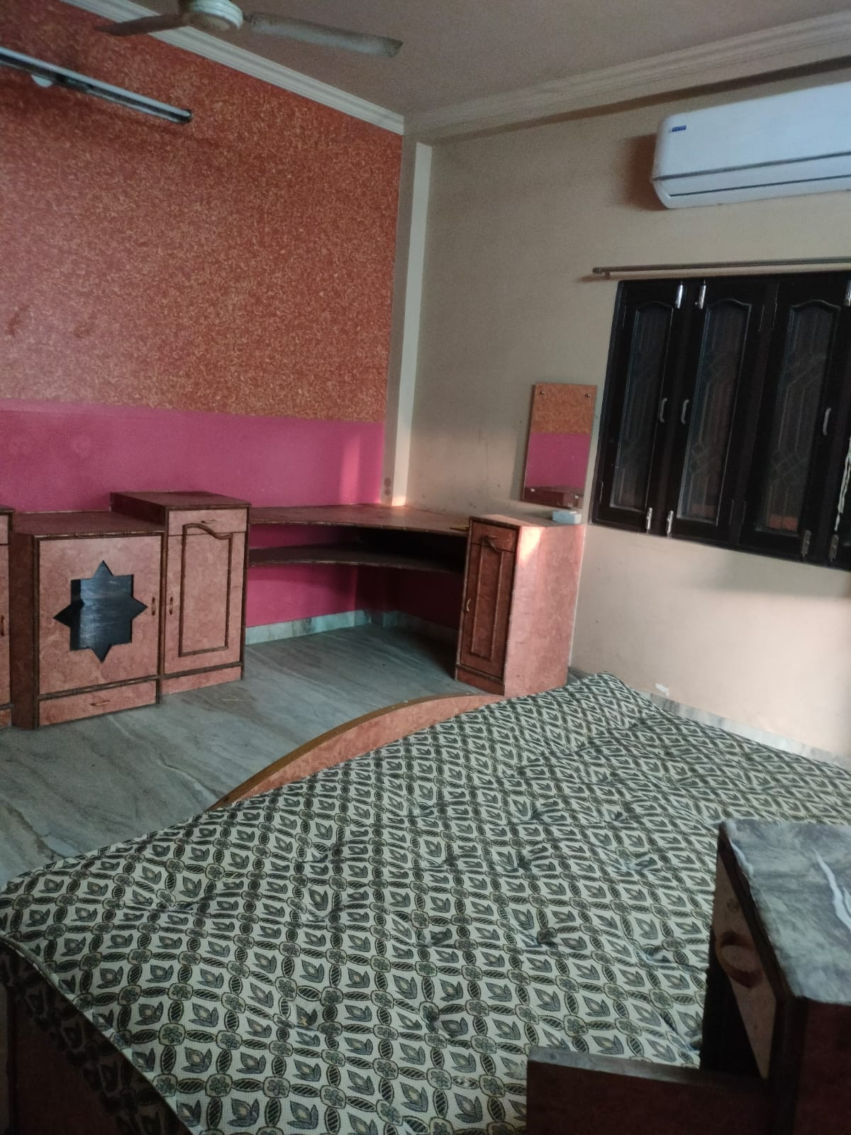 ROOMS For Girls in Malviya Nagar Jaipur | Rahavaas Dekho