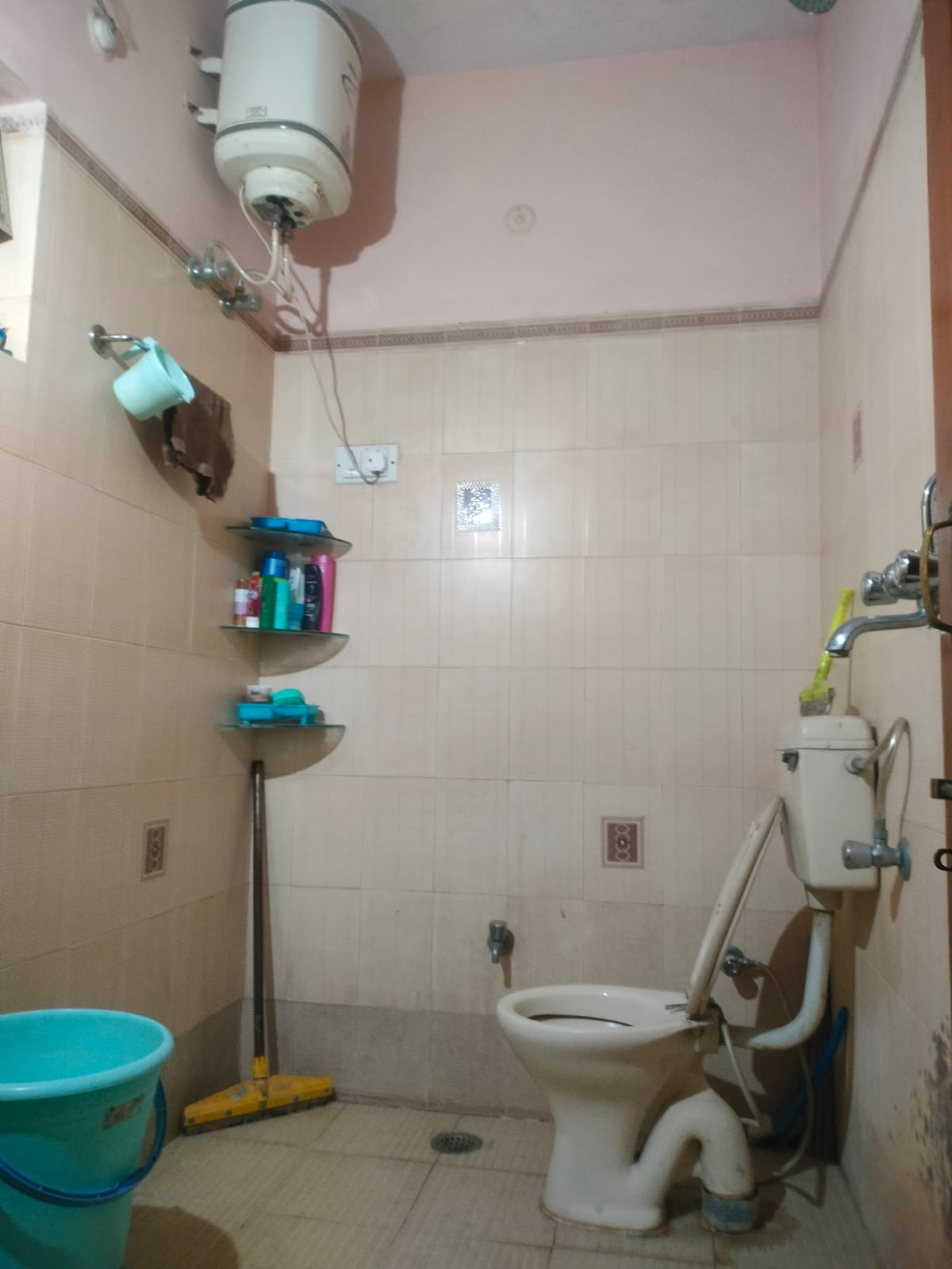 ROOMS For Girls in Malviya Nagar Jaipur | Rahavaas Dekho