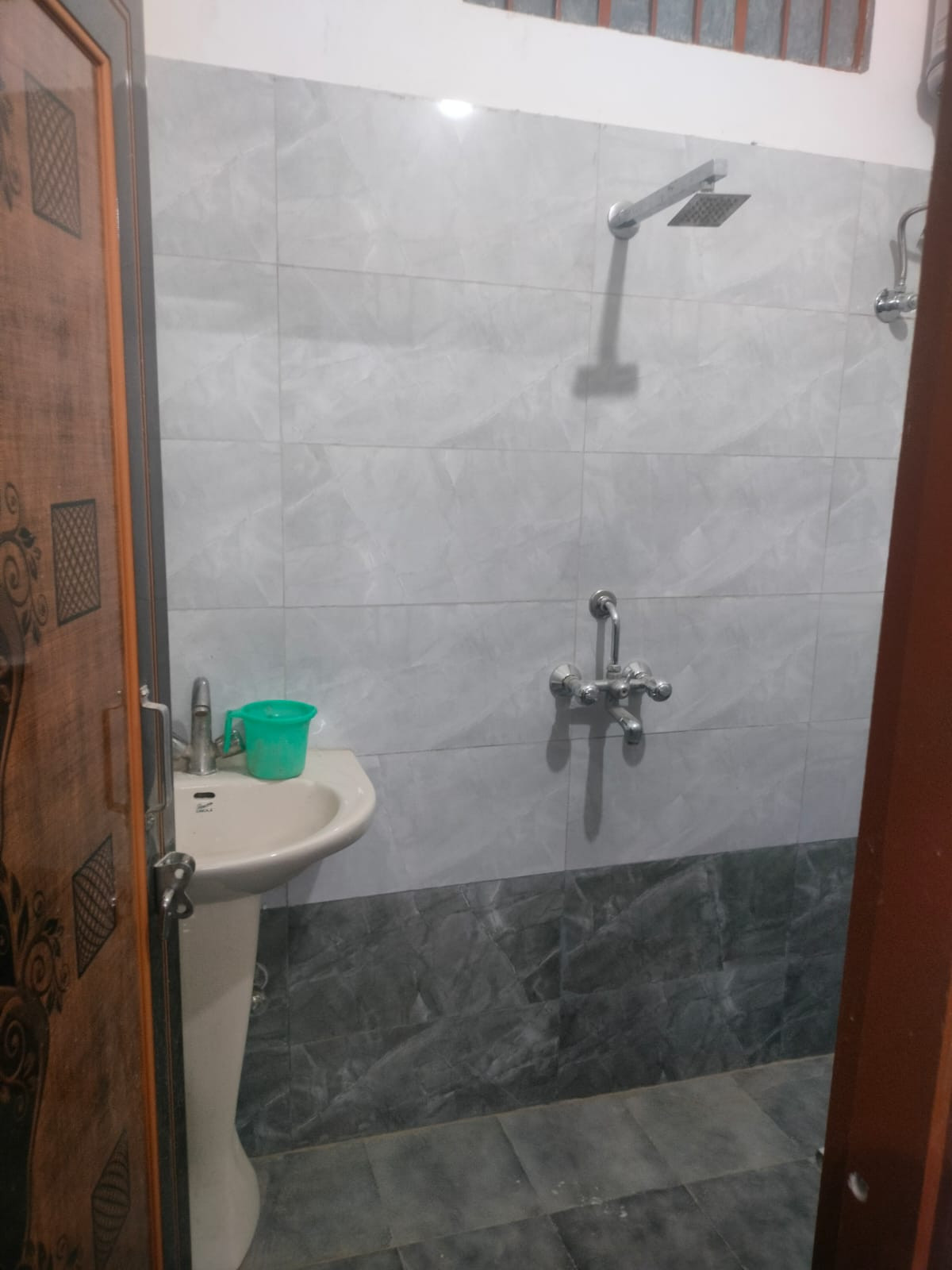 ROOMS For Girls in Malviya Nagar Jaipur | Rahavaas Dekho